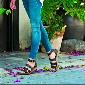 Naot Begonia sandals